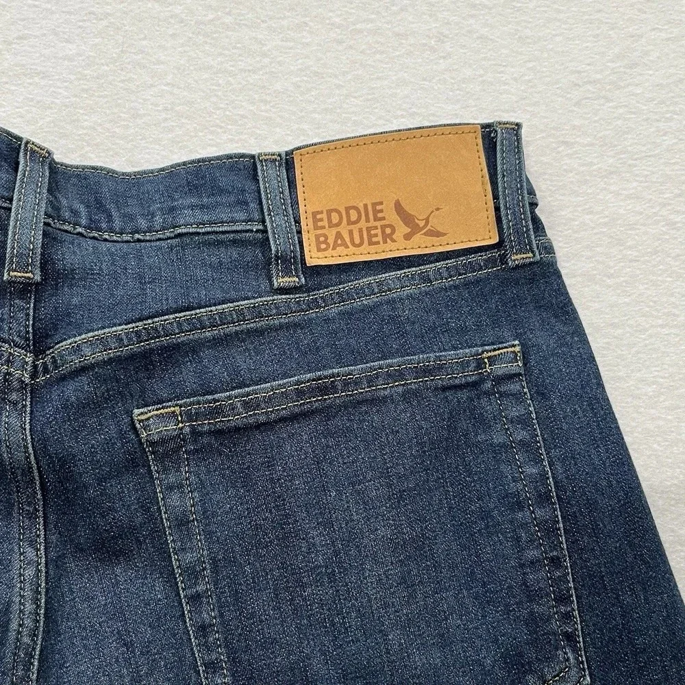 Eddie Bauer Mens Straight Fit Stretch Denim Jeans Size 36x34 Dark Wash Classic